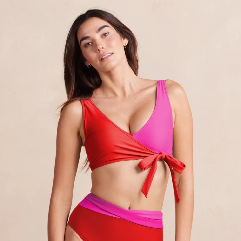 Summersalt bikini top, size 6